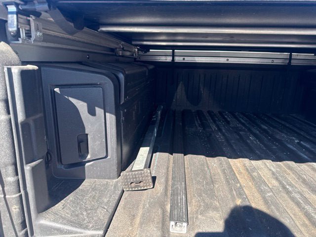 Used 2019 Nissan Titan Platinum Reserve w/ Platinum Utility Package AWD/4WD image 12