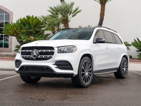 Used 2023 Mercedes-Benz GLS 450 4MATIC image 8