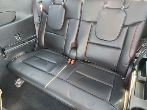 Used 2023 Ford Explorer ST-Line w/ Class IV Trailer Tow Package image 29