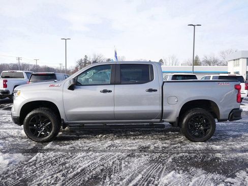 Used 2024 Chevrolet Silverado 1500 LT Trail Boss w/ Protection Package AWD/4WD image 4