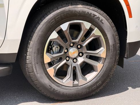New 2026 Chevrolet Tahoe LS RWD image 10