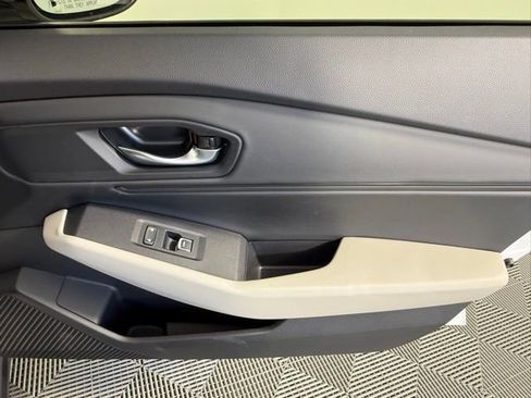 Used 2025 Honda Accord SE image 46