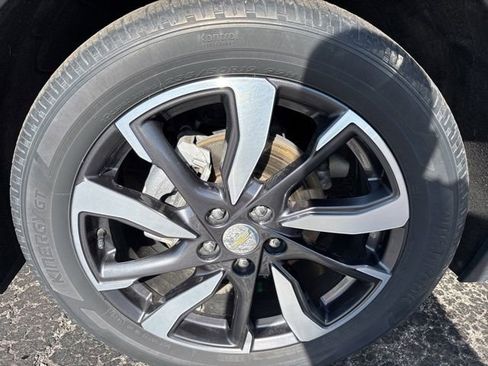 Used 2022 Chevrolet Equinox LT FWD image 21