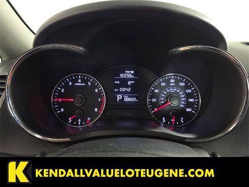 Used 2016 Kia Forte LX image 11