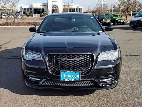 Used 2022 Chrysler 300 S w/ Comfort Group image 3