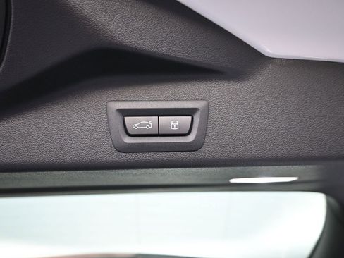 New 2026 BMW X5 M60i image 33