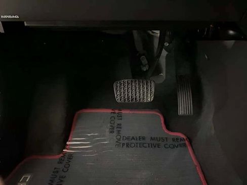 Used 2025 Chevrolet TrailBlazer RS w/ Convenience Package image 30