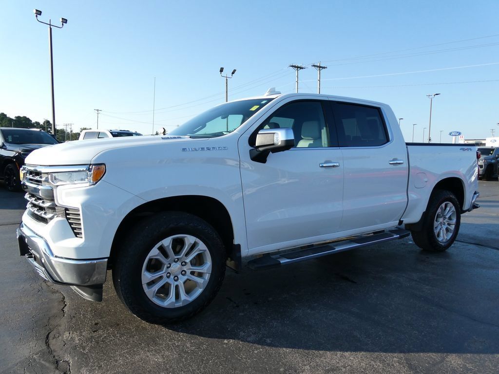 Certified 2022 Chevrolet Silverado 1500 LTZ AWD/4WD image 10