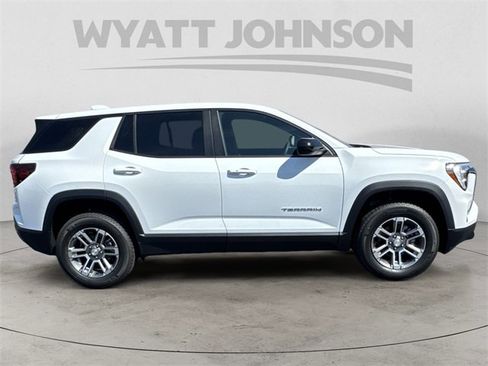 New 2026 GMC Terrain Elevation w/ LPO, Floor Liner Package image 6