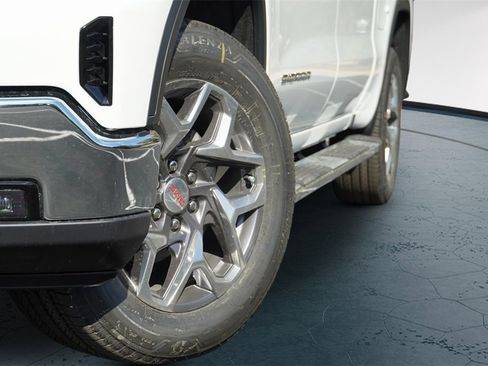 New 2026 GMC Sierra 1500 SLT image 29