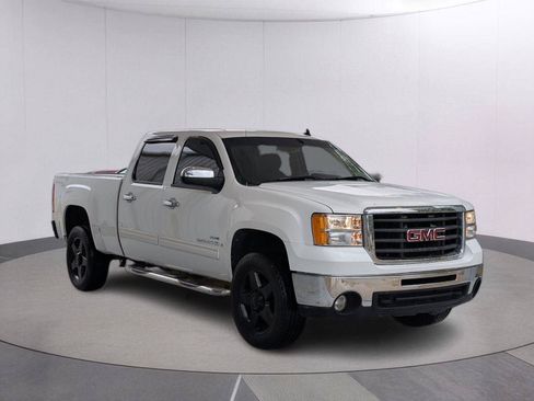 Used 2007 GMC Sierra 2500 SLE w/ EZ-Lift Tailgate Package RWD image 10