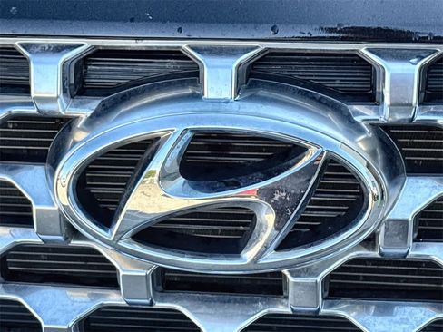 Used 2023 Hyundai Santa Fe SEL image 7