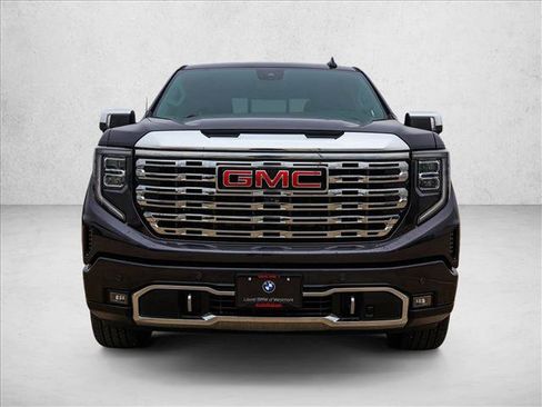 Used 2024 GMC Sierra 1500 Denali w/ Denali Reserve Package AWD/4WD image 2