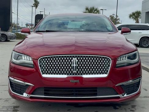 Used 2017 Lincoln MKZ Select image 15