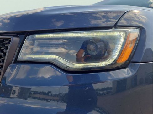 Used 2021 Jeep Grand Cherokee Limited X AWD/4WD image 10