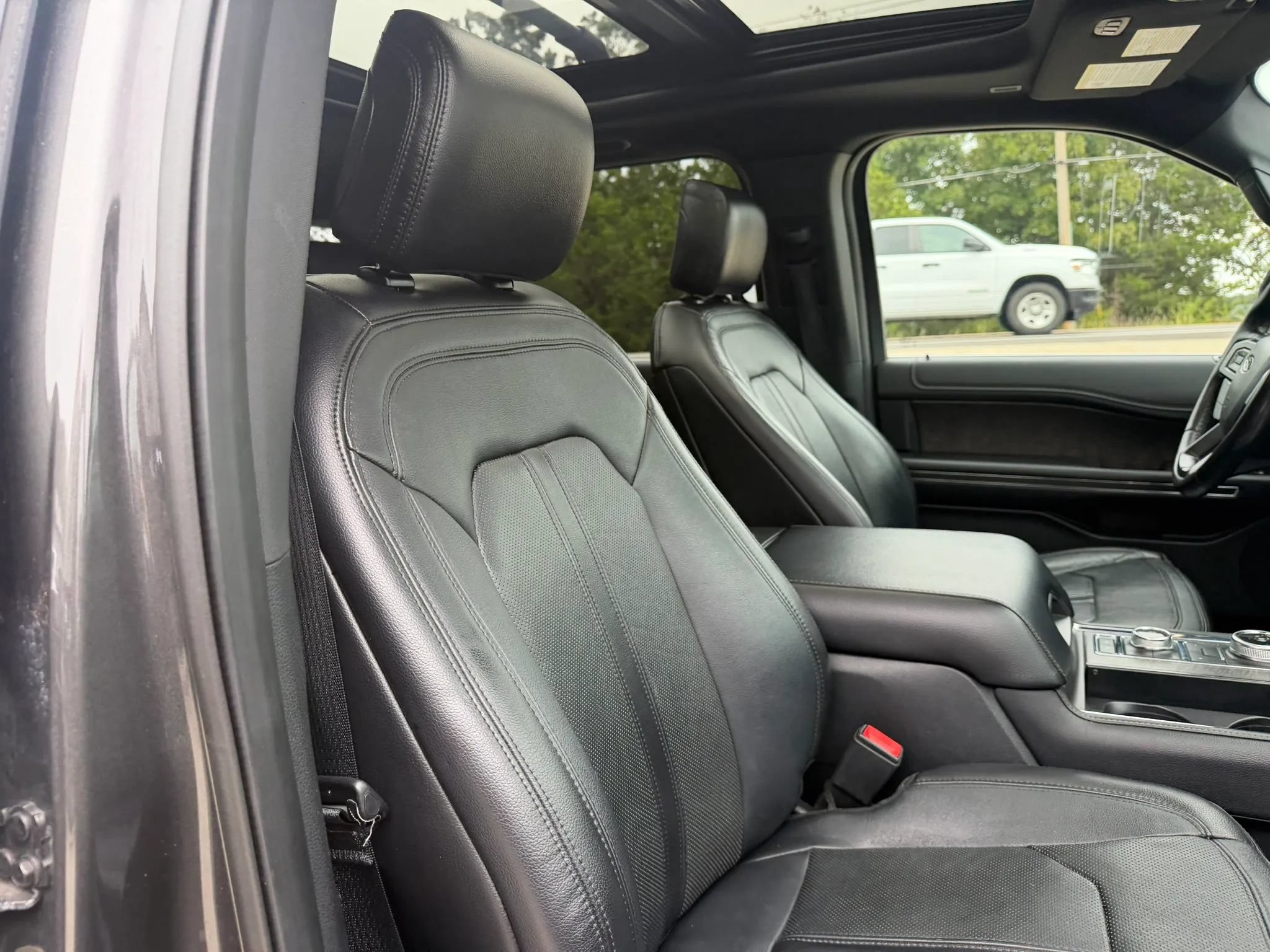 Used 2019 Ford Expedition Max Limited w/ Special Edition Package AWD/4WD image 48