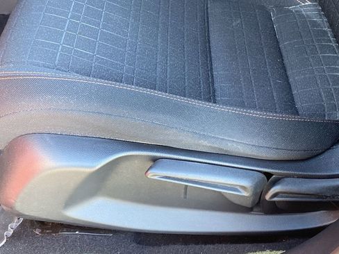 Used 2024 Honda HR-V Sport image 19