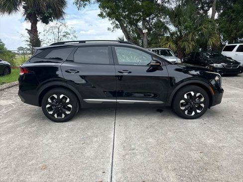 Used 2023 Kia Sportage X-Line w/ X-Line Premium Package AWD/4WD image 5