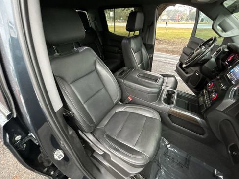 Used 2020 Chevrolet Silverado 1500 LT Trail Boss image 21