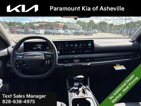 New 2026 Kia K4 EX FWD image 8