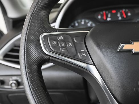 Used 2023 Chevrolet Malibu LT FWD image 25