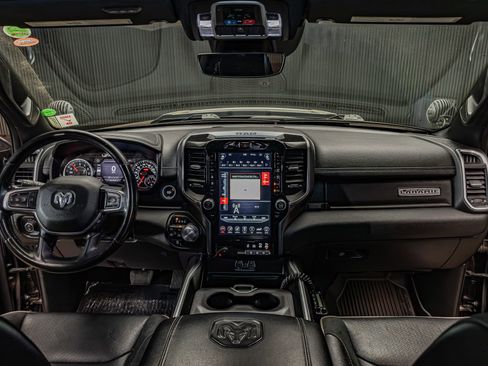 Used 2021 RAM 1500 Laramie w/ Sport Appearance Package AWD/4WD image 15