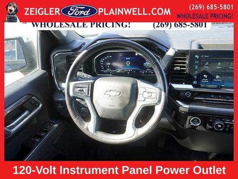 Used 2022 Chevrolet Silverado 1500 LT image 13