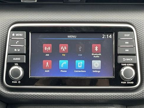 New 2025 Nissan Kicks Play S image 23