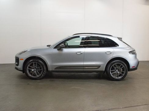 New 2025 Porsche Macan Turbo image 2