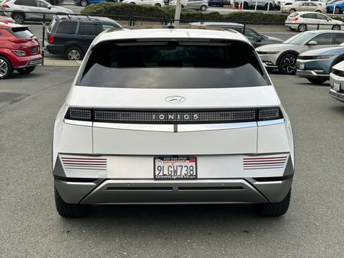Used 2024 Hyundai Ioniq 5 Limited image 6