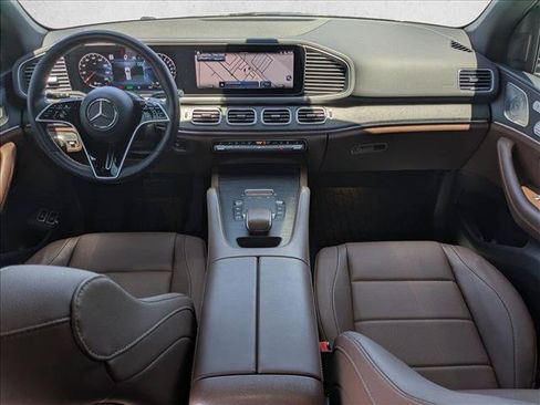 Used 2025 Mercedes-Benz GLE 450e 4MATIC image 14