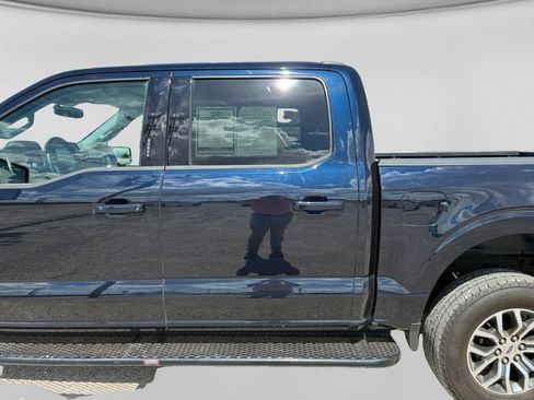 Used 2022 Ford F150 Lariat w/ FX4 Off-Road Package AWD/4WD image 12