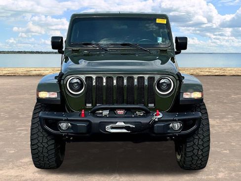 Used 2020 Jeep Wrangler Unlimited Sahara image 4