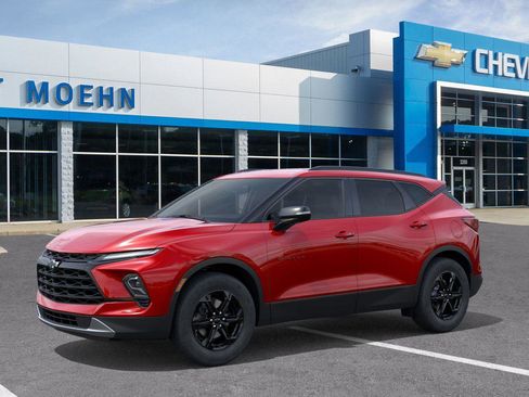 New 2026 Chevrolet Blazer LT w/ Midnight/Sport Edition FWD image 2