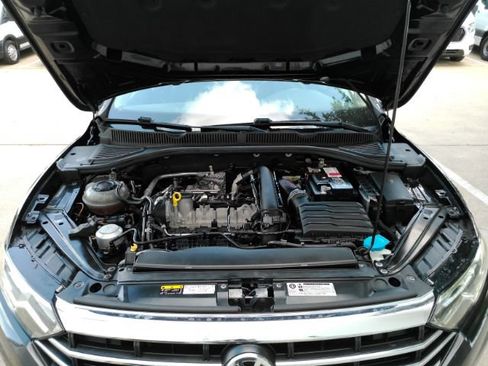 Used 2019 Volkswagen Jetta SE FWD image 50