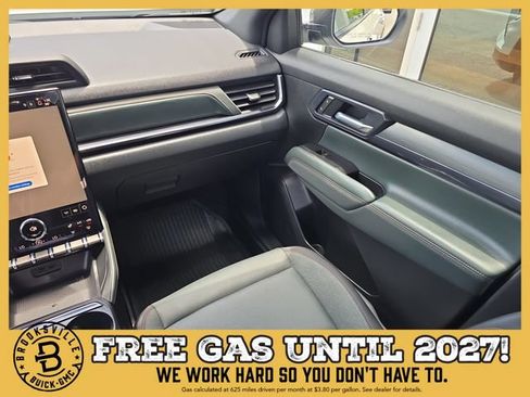 New 2026 GMC Terrain AT4 w/ LPO, Floor Liner Package AWD/4WD image 14