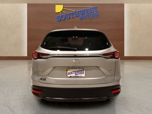 Used 2023 MAZDA CX-9 Touring image 3