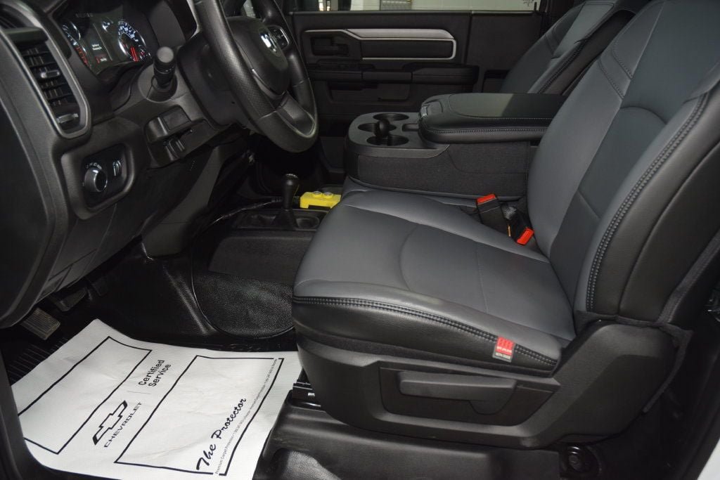 Used 2024 RAM 5500 Tradesman AWD/4WD image 30