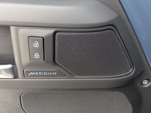 New 2026 Land Rover Defender 110 S image 23