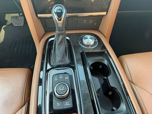 Used 2022 INFINITI QX80 Sensory w/ Cargo Package image 26