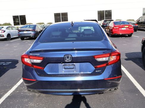 Used 2018 Honda Accord EX-L image 6