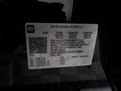 Used 2025 GMC Yukon Elevation w/ LPO, Yukon Black Package image 42