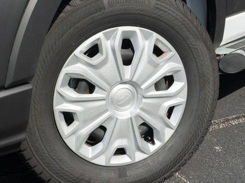 Used 2025 Ford Transit 250 Low Roof w/ Exterior Upgrade Package RWD image 2