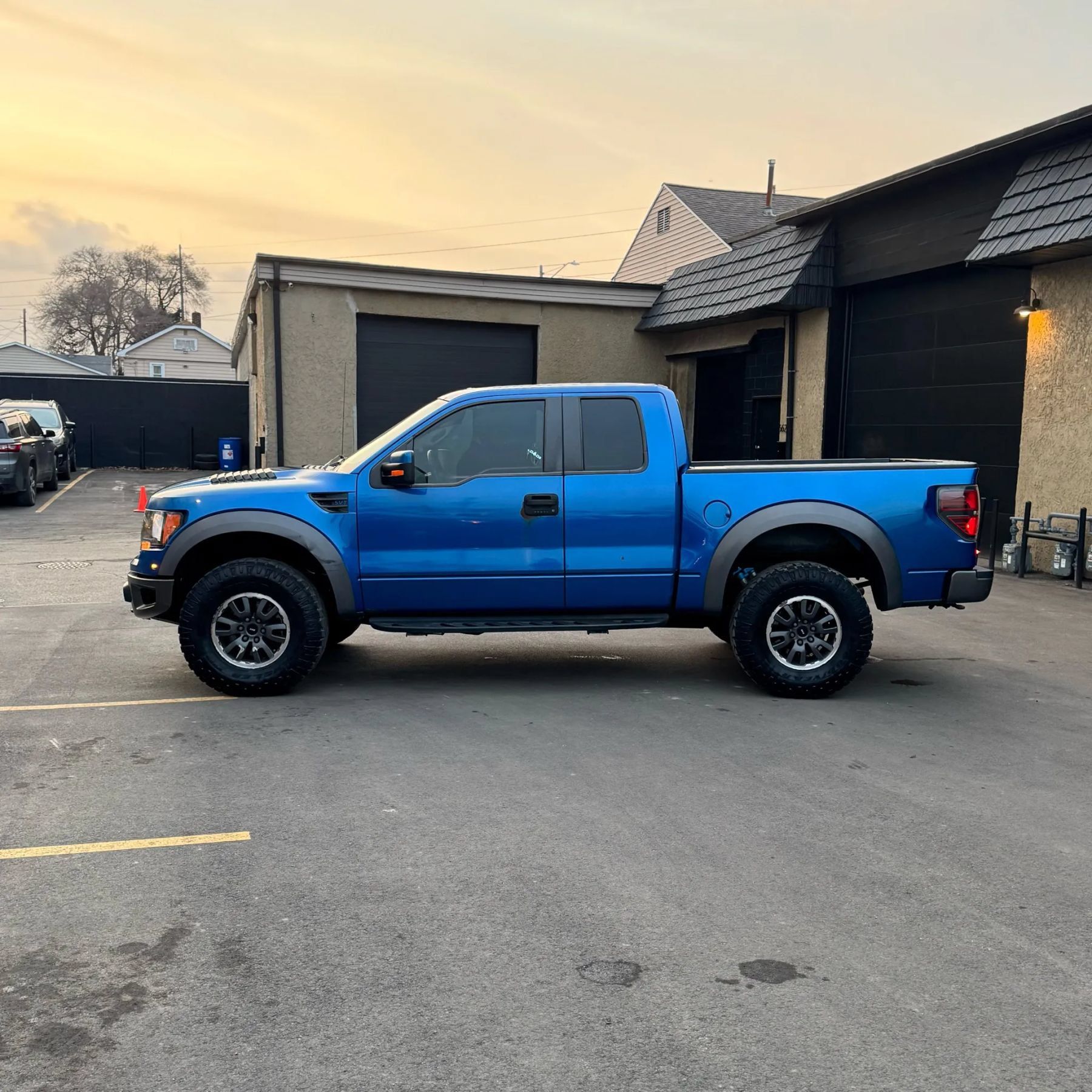 Used 2010 Ford F150 Raptor AWD/4WD image 24