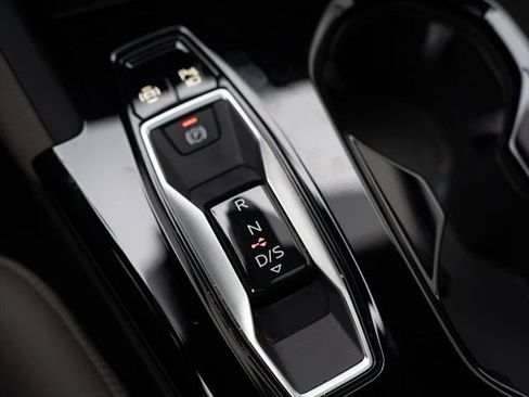 Certified 2025 Audi Q5 Premium w/ Convenience Package AWD/4WD image 27