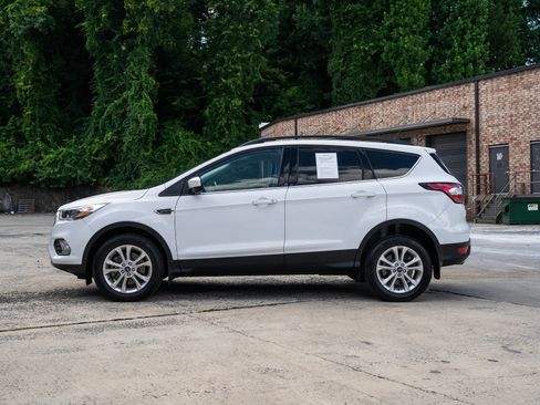 Used 2018 Ford Escape SEL AWD/4WD image 4