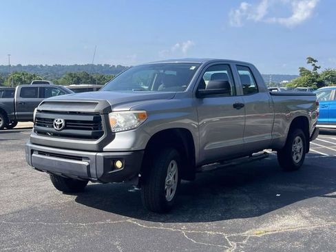 Used 2015 Toyota Tundra SR AWD/4WD image 8