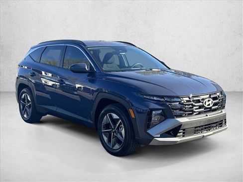 Certified 2025 Hyundai Tucson SEL image 7