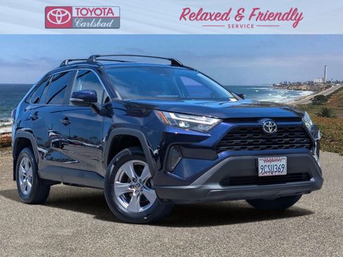 Used 2022 Toyota RAV4 XLE FWD image 1