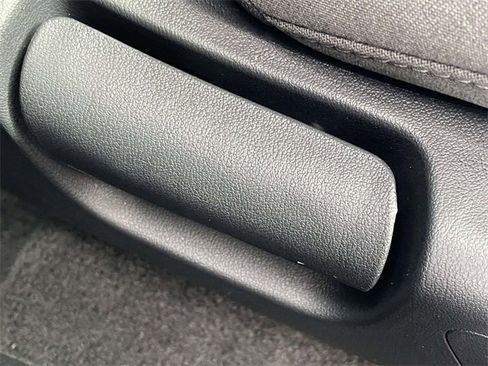 New 2025 Kia K4 LXS image 15